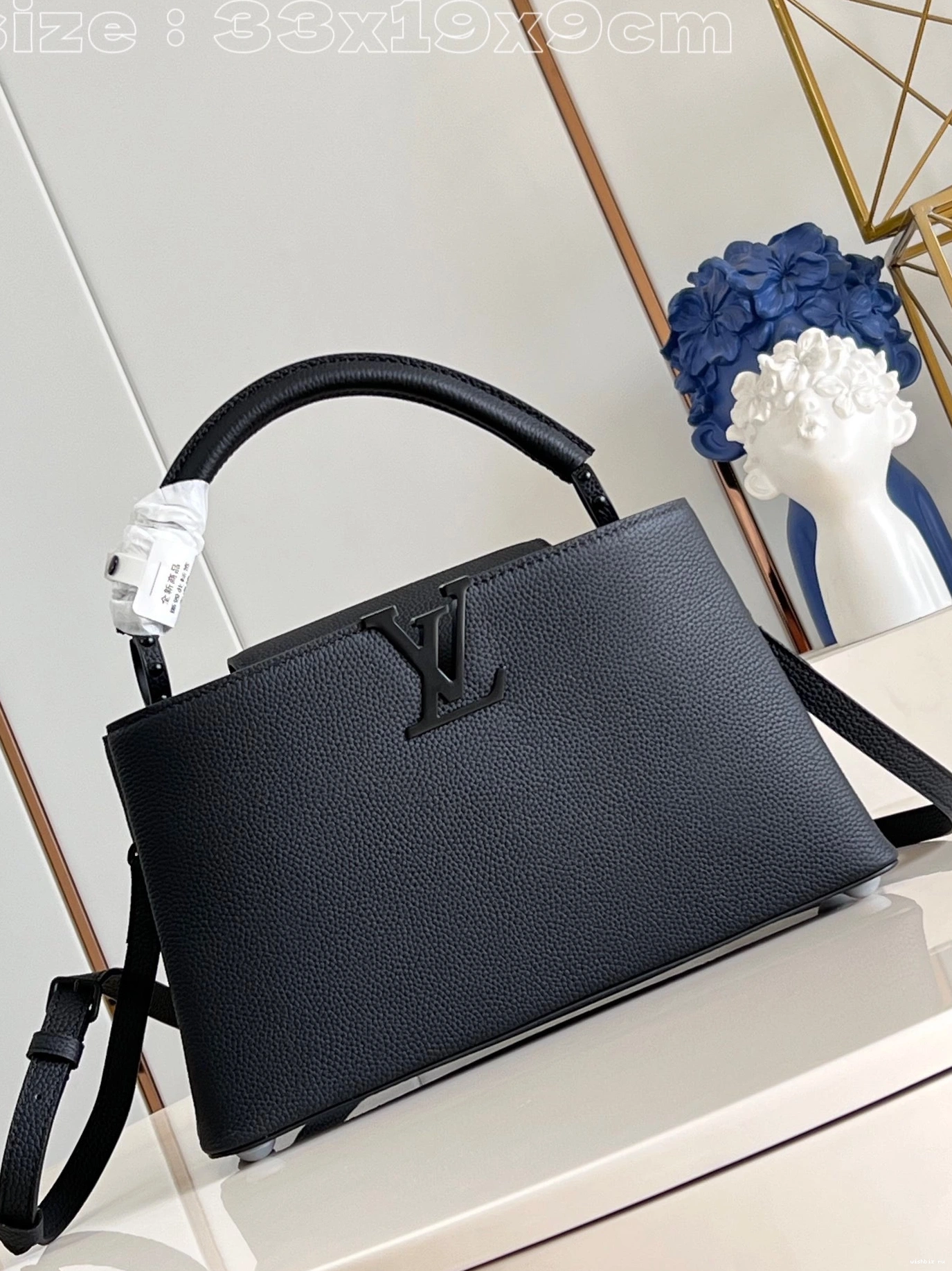 WIS CAPUCINES MM-33*19*9CM VUITTON LOUIS 0809